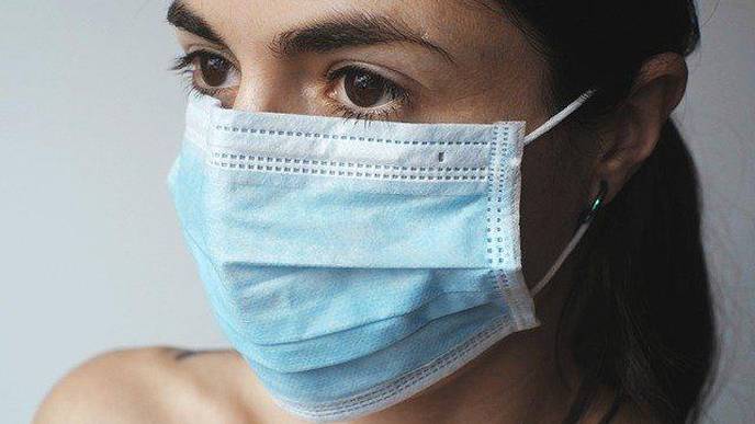 Three-Layered Masks Most Effective Against Large Respiratory Droplets