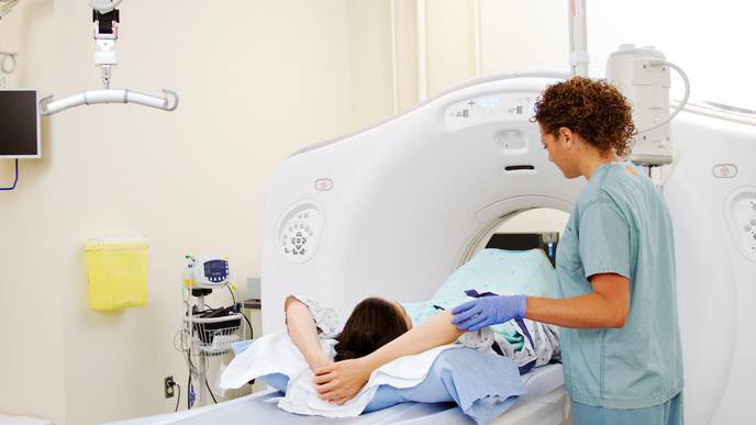 Delaying Lung Cancer Surgery Associated with Higher Risk of Recurrence, Death